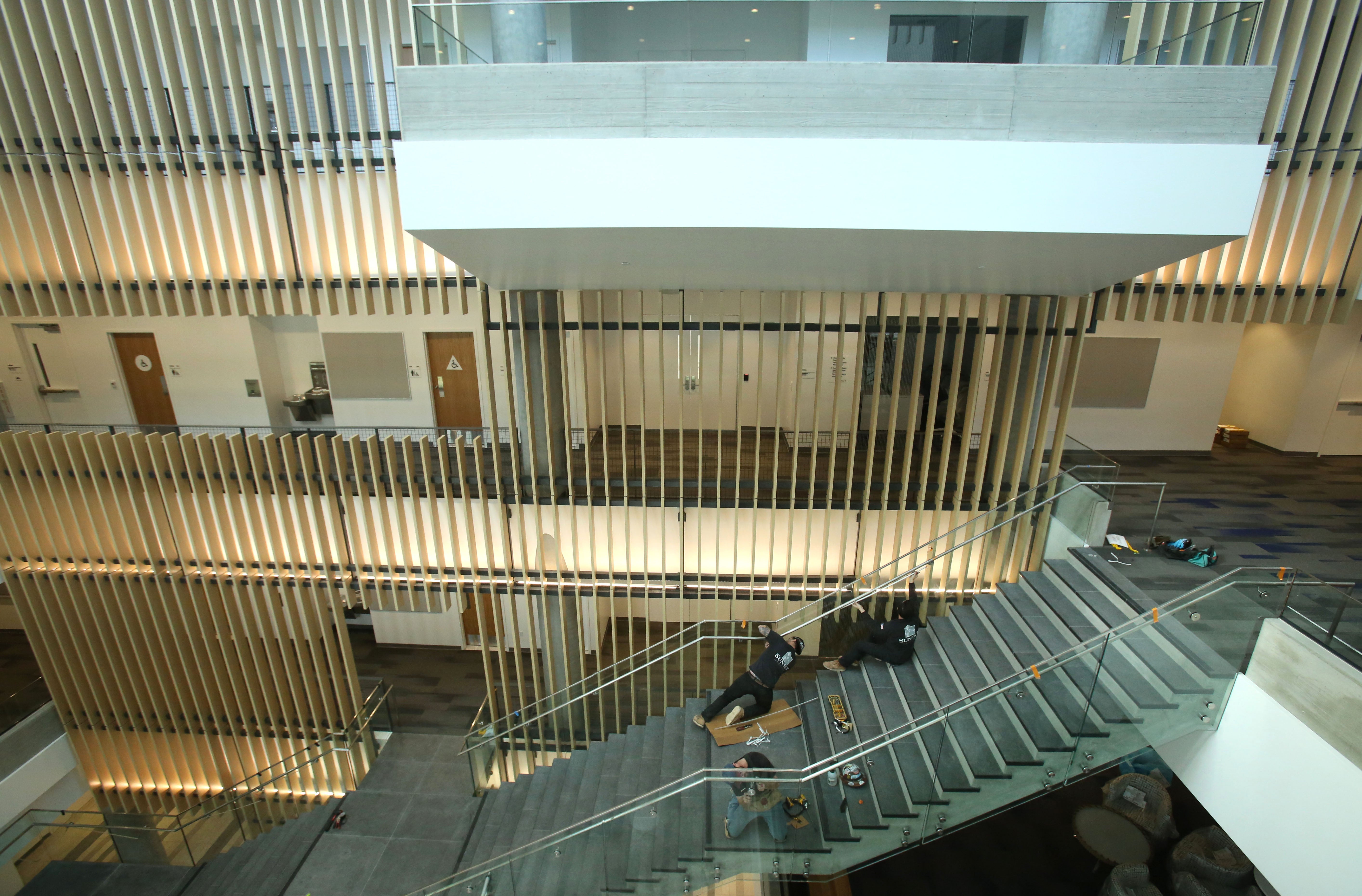 UC Riverside opens largest research facility on campus with MRB